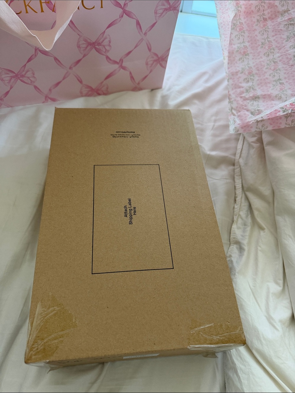 Stanley 1913 The Quencher Protour Flip Straw Tumbler In Polaroid Rose
